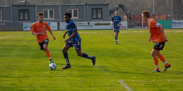 2011-04-22 Husqvarna FF - Kristianstads FF