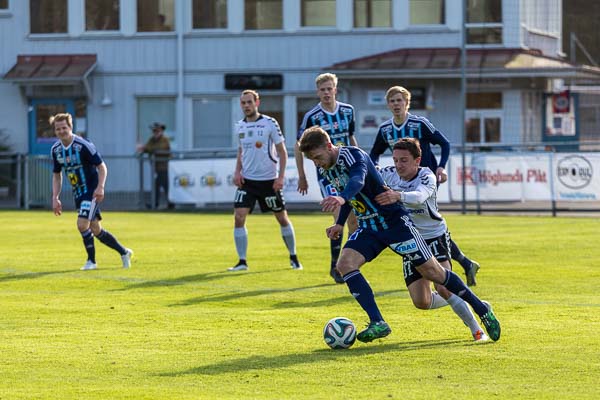 2015-04-19 Husqvarna FF - Oskarshamns AIK