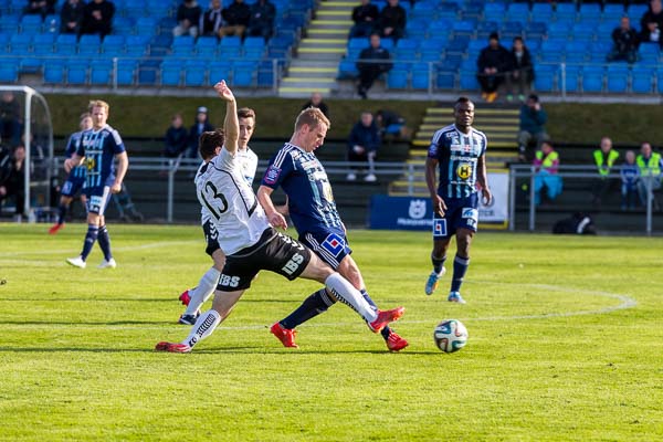 2015-04-19 Husqvarna FF - Oskarshamns AIK
