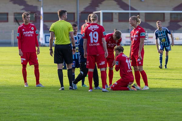 2016-09-11 Husqvarna FF - Utsiktens BK
