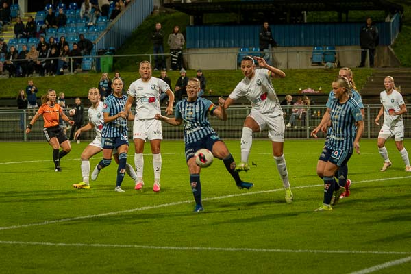 2026-09-22 Husqvarna FF - Växjö DFF